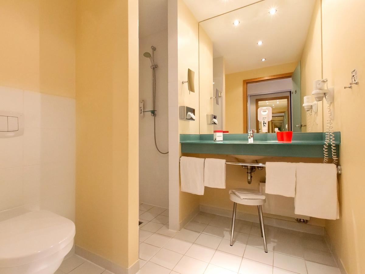 Dormero Hotel Altes Kaufhaus Lueneburg Buitenkant foto